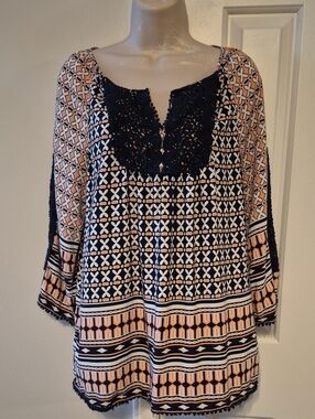 Crown & Ivy Blouse